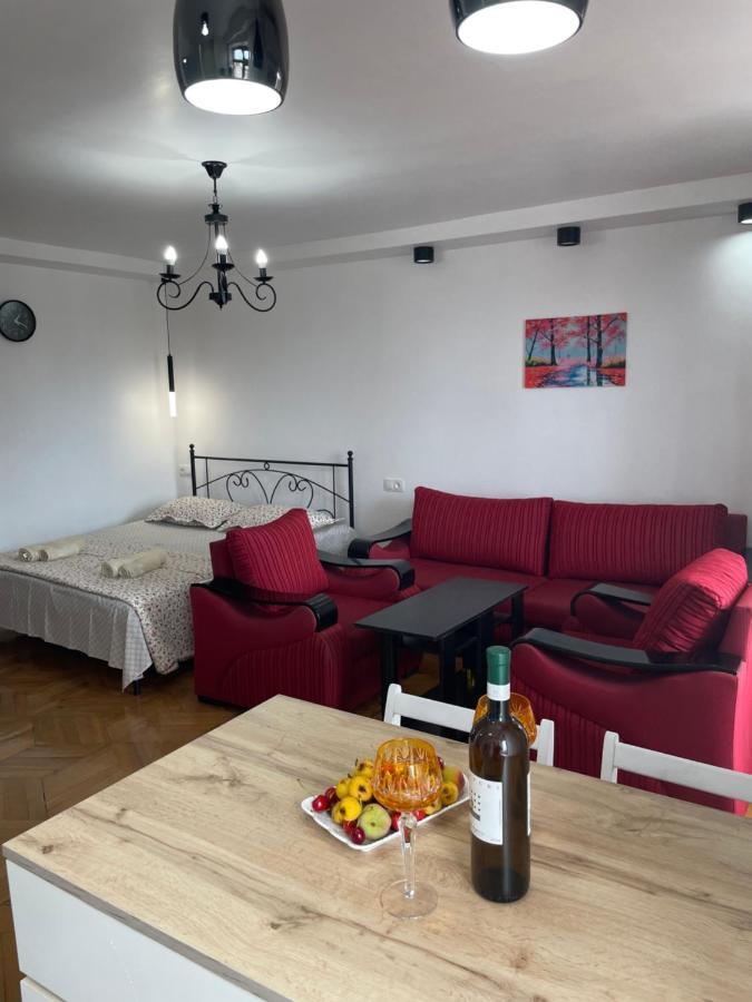 Apartment 2 Minutes From The Sea Batumi Exteriör bild