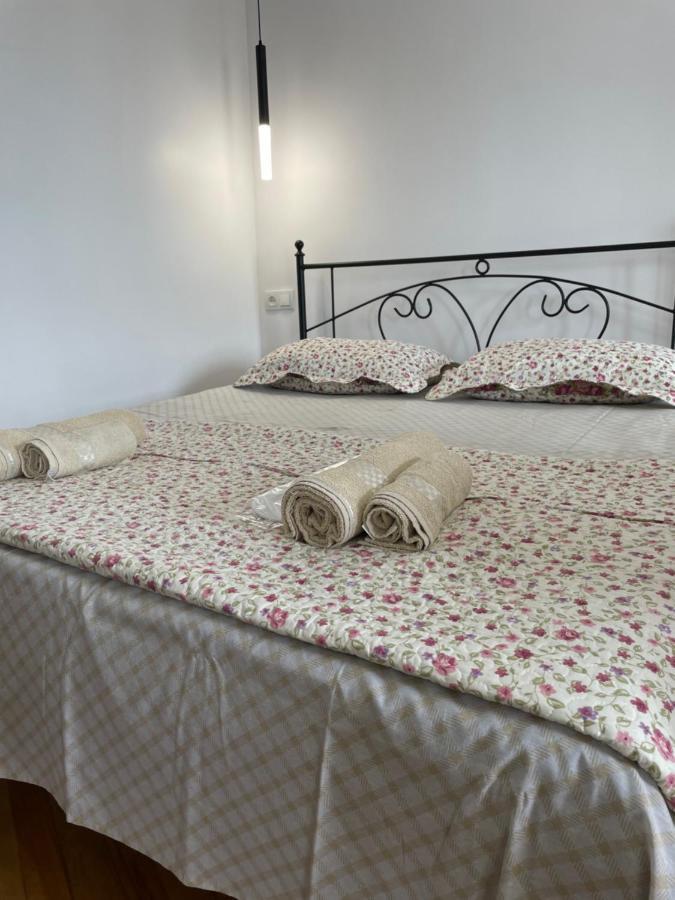 Apartment 2 Minutes From The Sea Batumi Exteriör bild